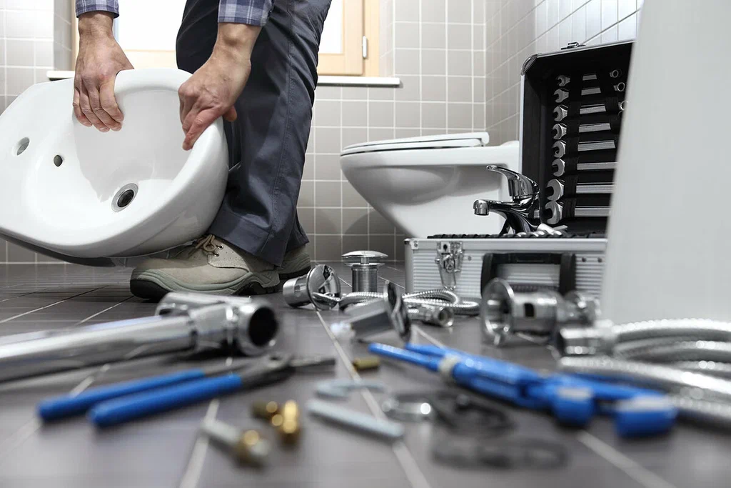 Professional bathroom plumbing repair in Hacienda Heights